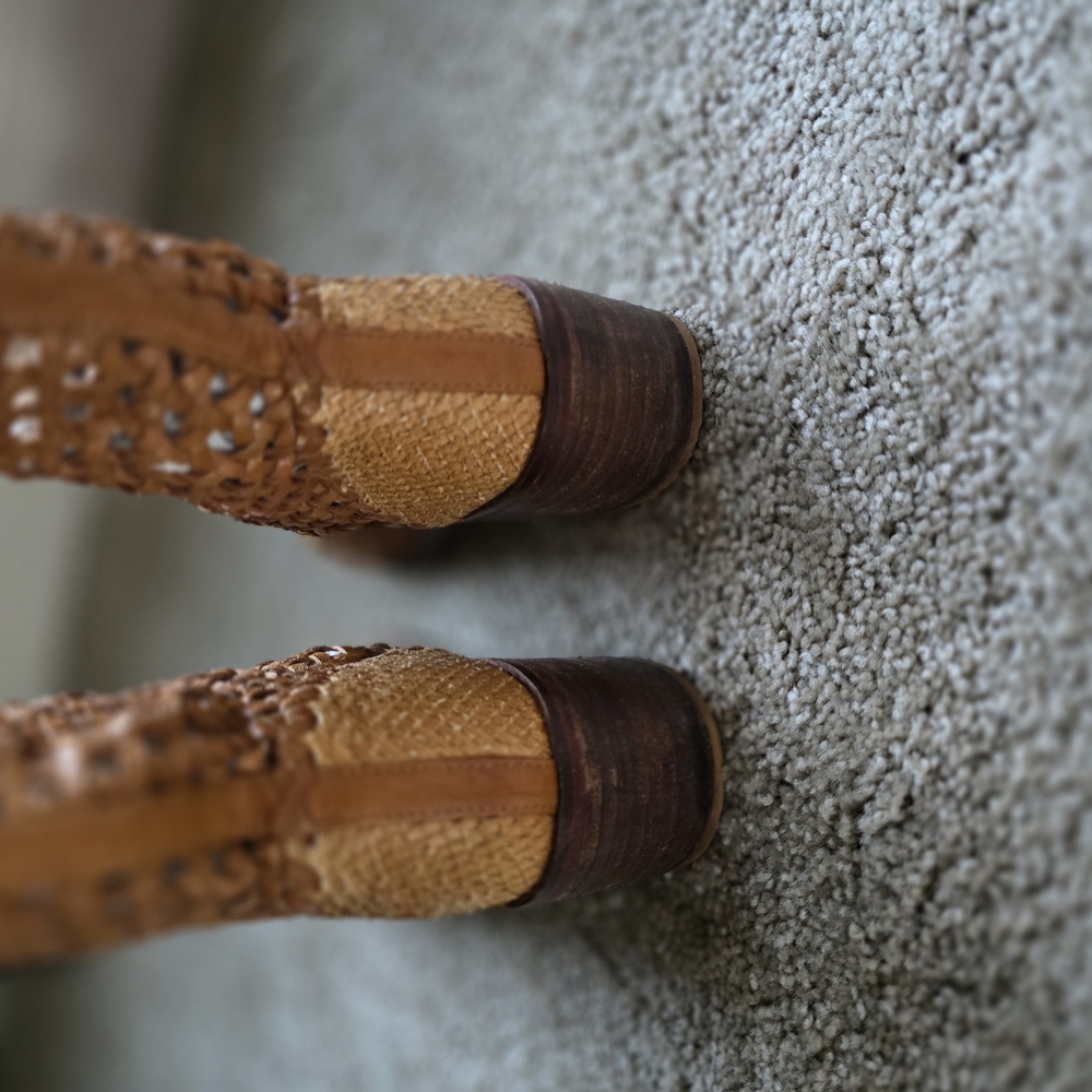 🚨 SOLD🚨 Free People Tan Ankle Booties with Perforated Design - Picture 6 of 14